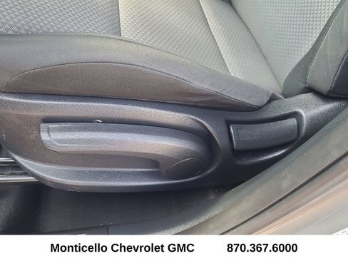 Used 2025 Kia Soul LX w/ LX Technology Package FWD image 14