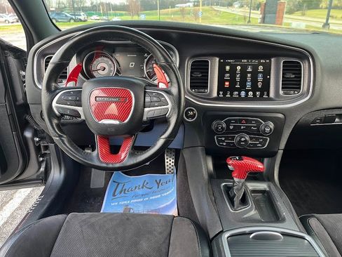 Used 2016 Dodge Charger R/T Scat Pack w/ Beats Audio Group image 19