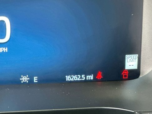 Used 2024 Ford F150 Platinum w/ Equipment Group 702A High image 15