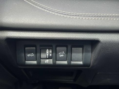 Used 2024 Subaru Outback Limited AWD/4WD image 24