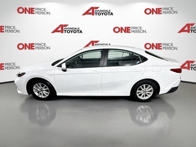 Certified 2025 Toyota Camry LE FWD image 5