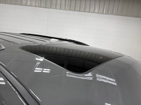 Used 2023 Dodge Durango GT AWD/4WD image 9