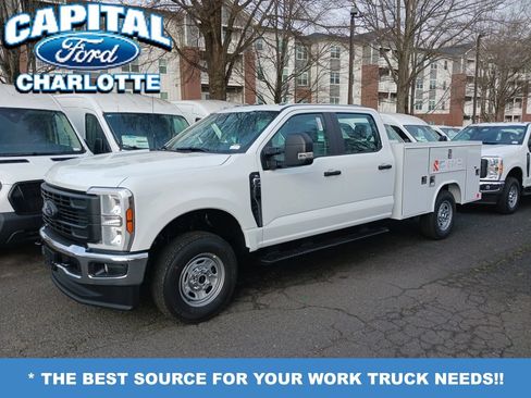 New 2026 Ford F250 XL w/ XL Chrome Package AWD/4WD image 1