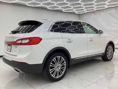 Used 2017 Lincoln MKX Reserve w/ Lincoln MKX Climate Package AWD/4WD image 11