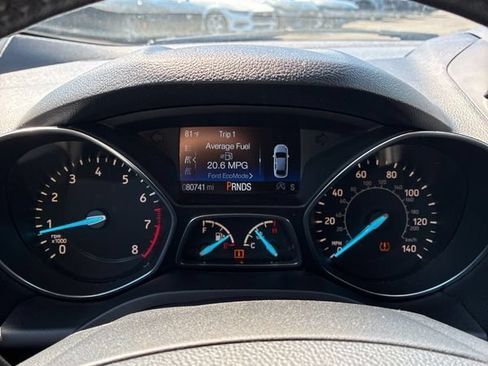 Used 2019 Ford Escape SEL AWD/4WD image 28