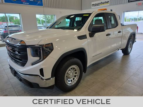 Used 2023 GMC Sierra 1500 Pro w/ Fleet Convenience Package AWD/4WD image 1