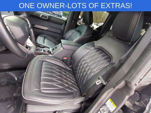 Used 2023 Ford Bronco Wildtrak image 22