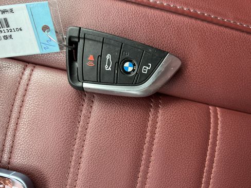 Certified 2025 BMW X4 xDrive30i image 36