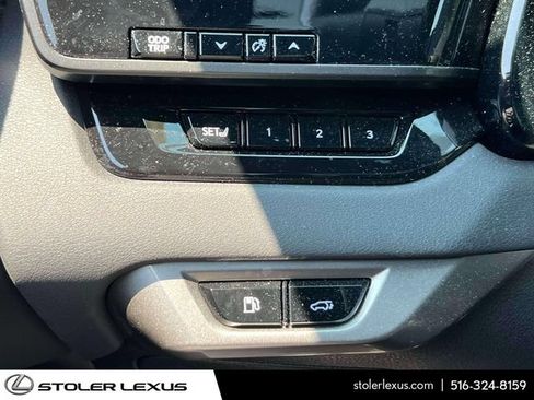 Certified 2023 Lexus RX 350 AWD w/ Accessory Package image 26