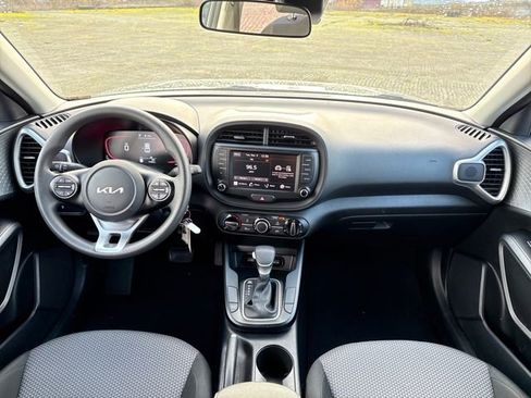 Used 2023 Kia Soul LX w/ Option Group 015 image 26