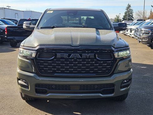 New 2026 RAM 1500 4x4 Crew Cab image 2