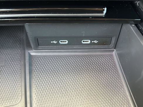 Used 2024 Volkswagen Atlas SE FWD image 27