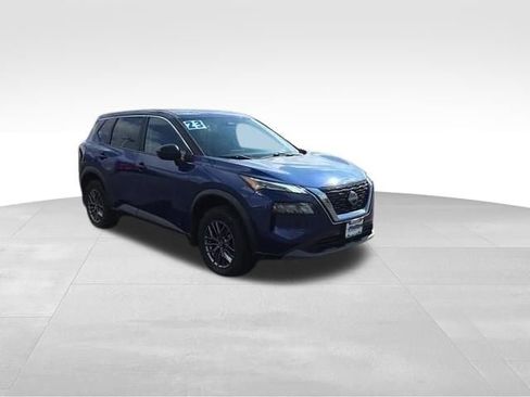 Used 2023 Nissan Rogue S AWD/4WD image 4