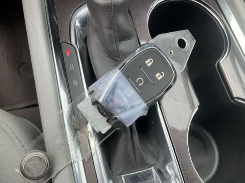Used 2024 Chevrolet Malibu LT FWD image 26
