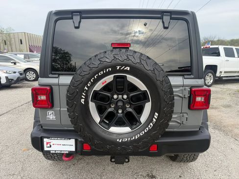 Used 2018 Jeep Wrangler Unlimited Rubicon w/ Steel Bumper Group AWD/4WD image 4