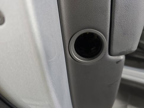 Used 2024 Rivian R1T Adventure image 30