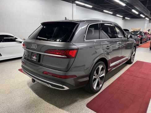 Used 2020 Audi Q7 3.0T Prestige w/ Prestige Package AWD/4WD image 12