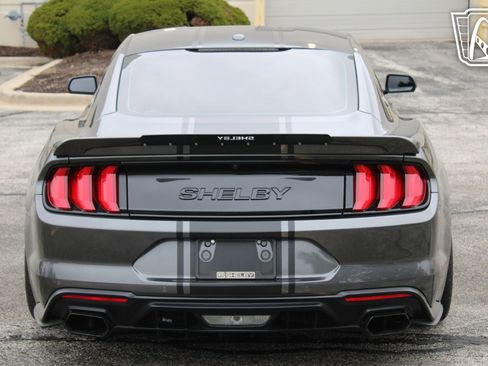 Used 2019 Ford Mustang GT Premium w/ GT Performance Package image 11