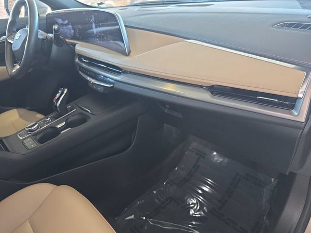 Certified 2024 Cadillac XT4 Luxury FWD image 26