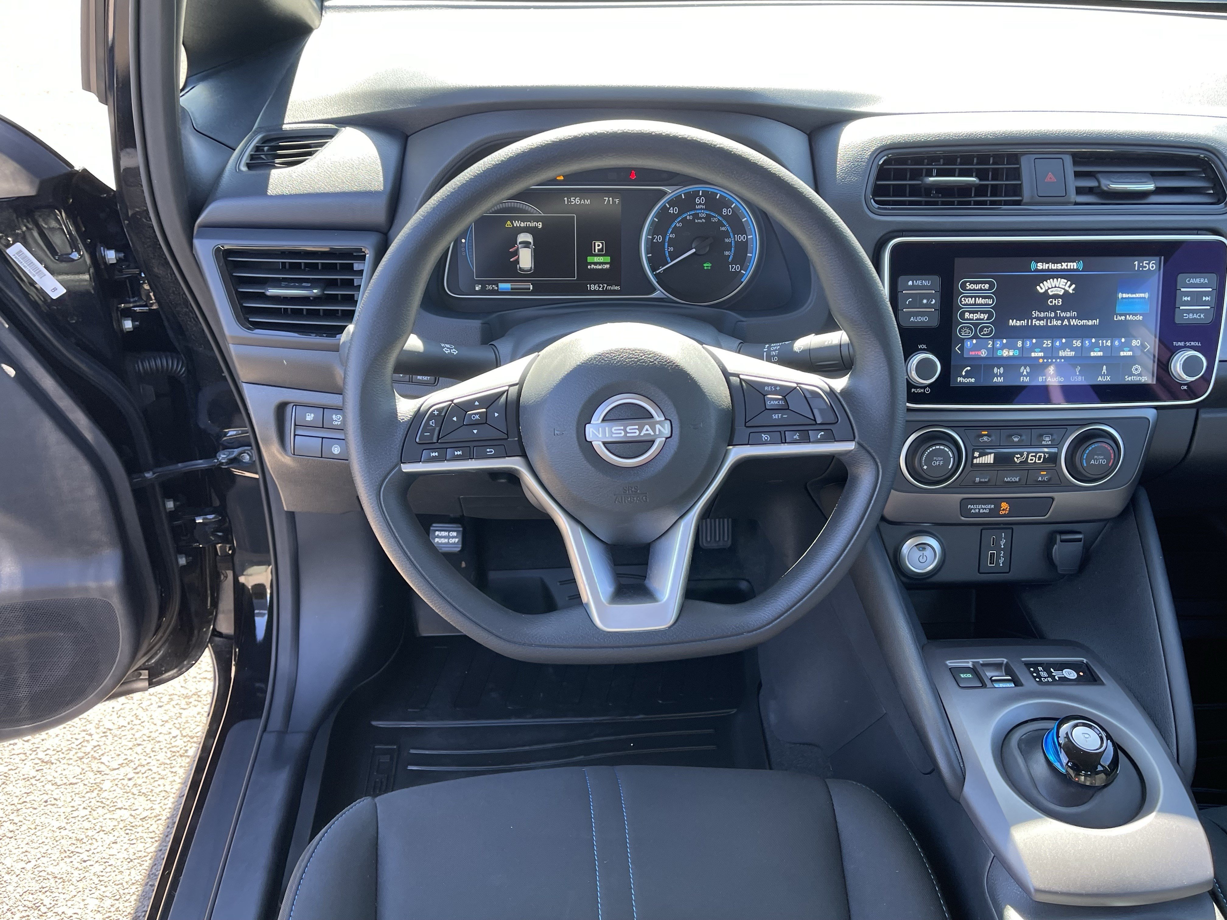 Used 2025 Nissan Leaf S FWD image 13