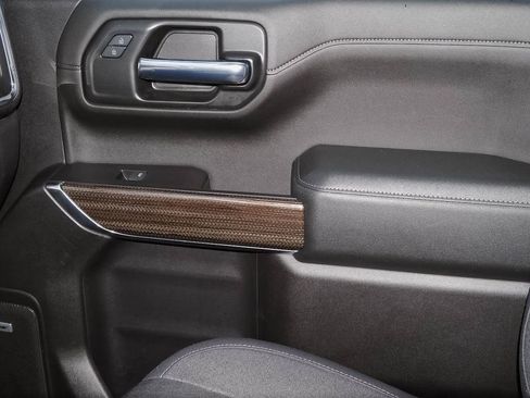 Used 2020 Chevrolet Silverado 1500 LT Trail Boss image 22