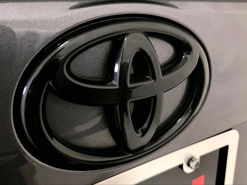 Used 2025 Toyota RAV4 XSE w/ Premium Package AWD/4WD image 44