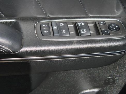 Used 2023 Dodge Charger SRT Hellcat w/ Harman/Kardon Audio Group image 12