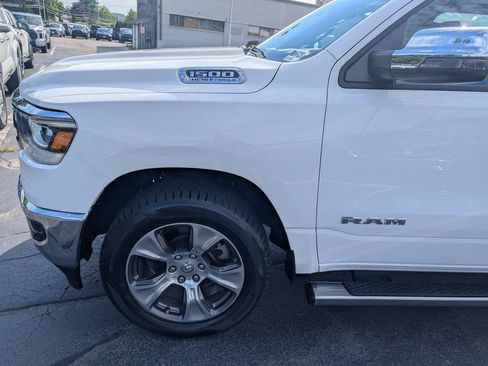 Used 2023 RAM 1500 Laramie AWD/4WD image 2