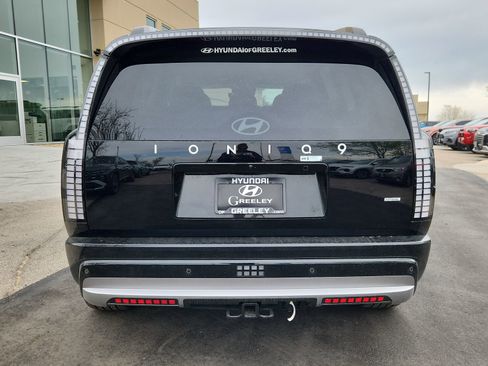 New 2026 Hyundai Ioniq 9 SEL w/ Tow & Go Package AWD/4WD image 4