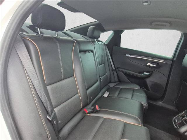 Used 2017 Chevrolet Impala Premier w/ Enhanced Convenience Package FWD image 17