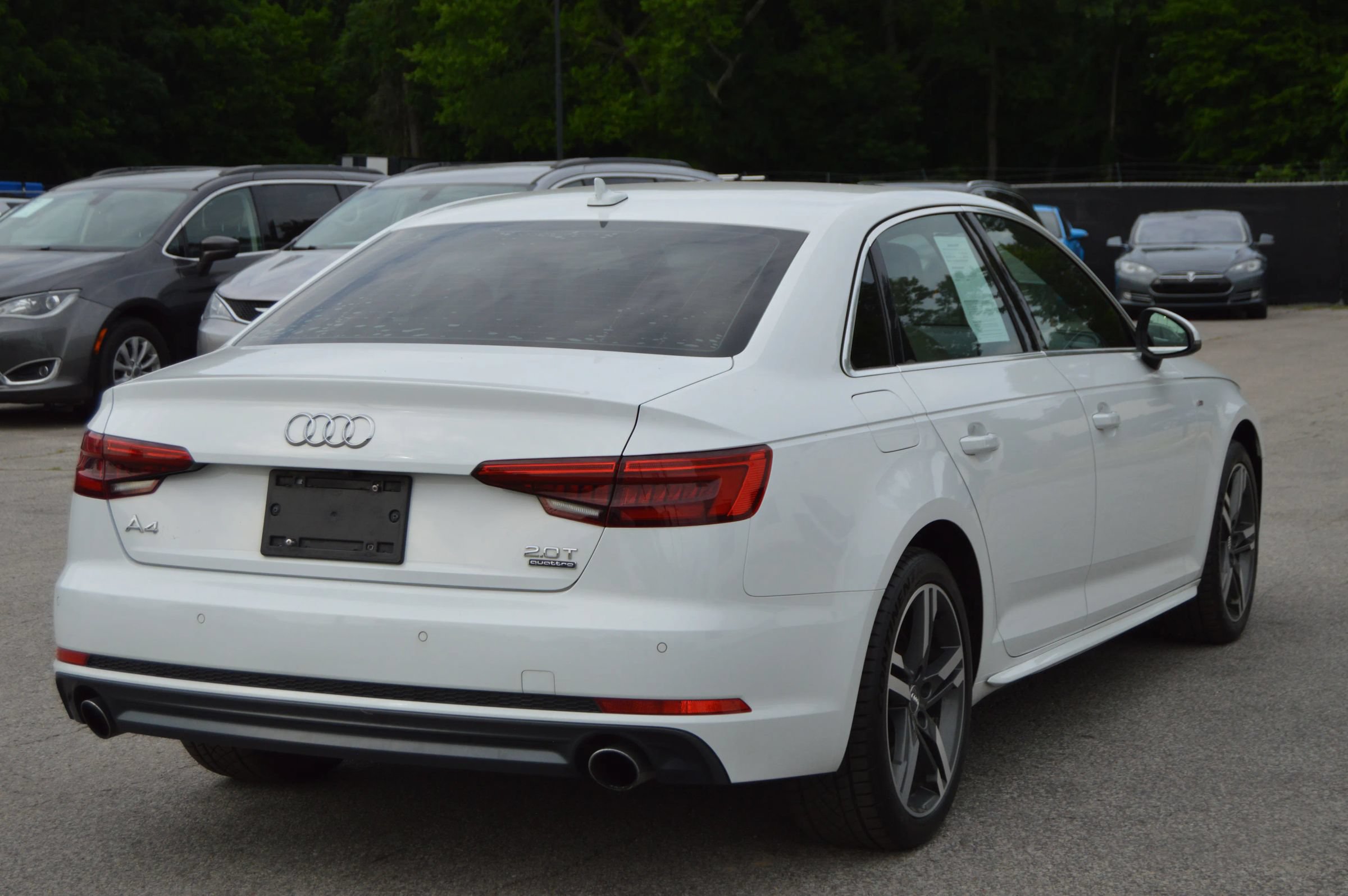 Used 2017 Audi A4 2.0T Premium Plus w/ Premium Plus Package AWD/4WD image 5