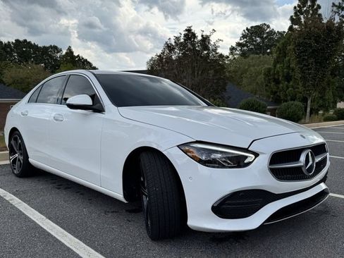 Used 2024 Mercedes-Benz C 300 Sedan image 10