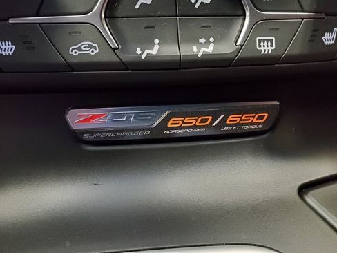 Used 2016 Chevrolet Corvette Z06 w/ 2LZ Preferred Equipment Group image 20