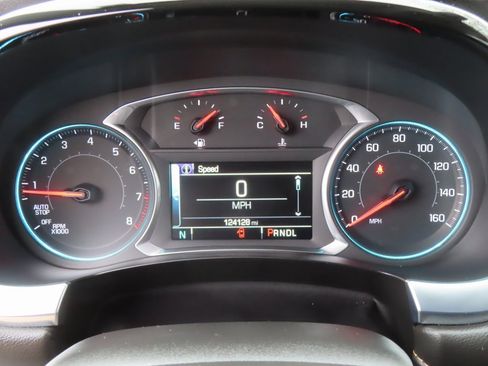 Used 2019 Chevrolet Traverse LT w/ LPO, Floor Liner Package image 21