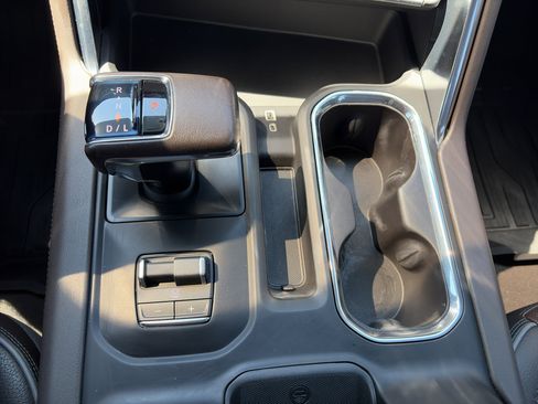 Used 2022 GMC Sierra 1500 Denali w/ Denali Reserve Package image 22