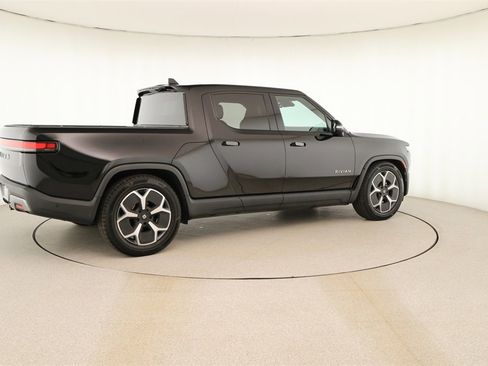 Used 2023 Rivian R1T Adventure image 7