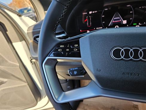 New 2025 Audi Q5 Premium Plus image 11