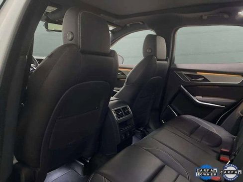Used 2024 Jaguar F-PACE R-Dynamic S image 72