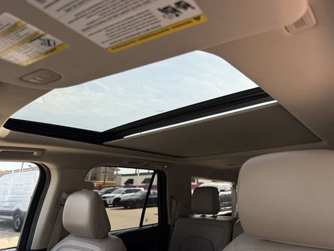 Used 2024 Ford Expedition Max Limited RWD image 25
