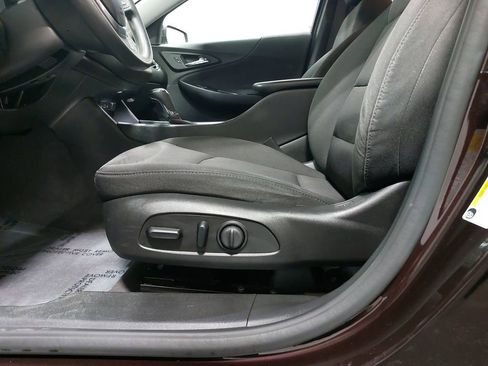 Used 2020 Chevrolet Malibu LT image 29