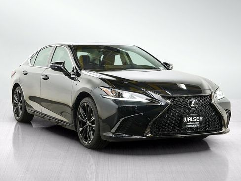 Used 2025 Lexus ES 300h FWD image 8