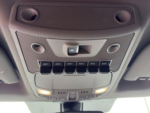 Used 2019 Ford F350 Lariat w/ Lariat Ultimate Package AWD/4WD image 18