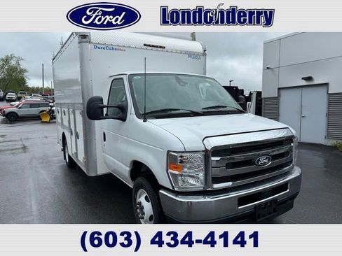 New 2026 Ford E-350 and Econoline 350 Super Duty w/ Power Equipment Group RWD image 1