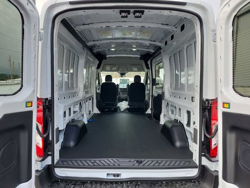 New 2026 Ford Transit 250 148 Medium Roof Extended AWD image 16