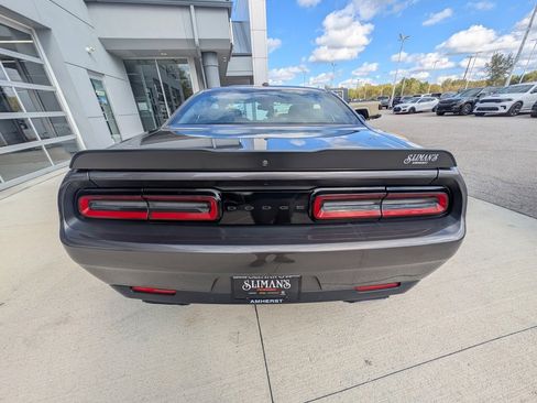 Used 2022 Dodge Challenger GT w/ Blacktop Package image 10