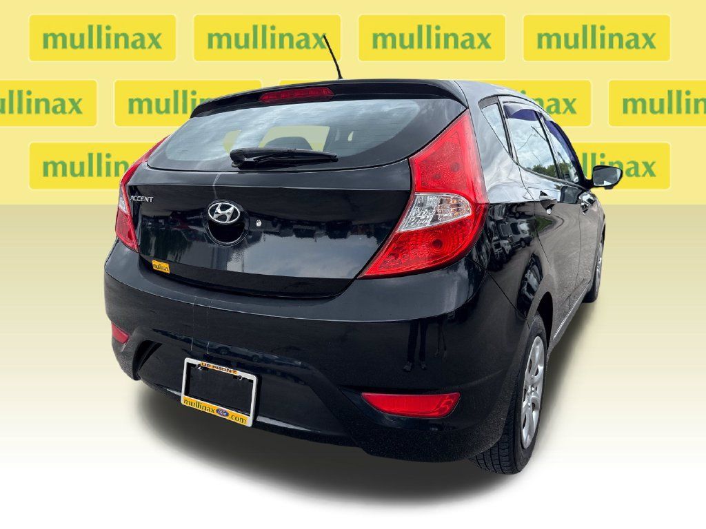 Used 2014 Hyundai Accent GS FWD image 4