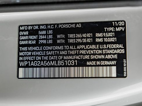 Used 2021 Porsche Macan GTS w/ Premium Package Plus (PF9) image 55