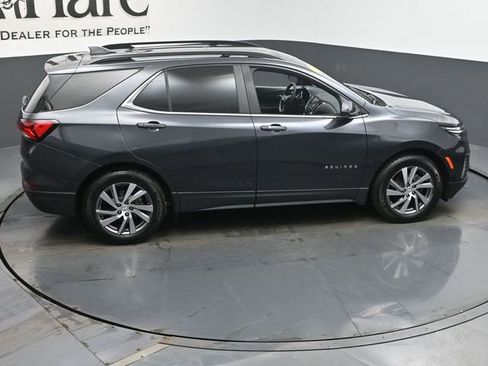 Used 2023 Chevrolet Equinox LT image 38