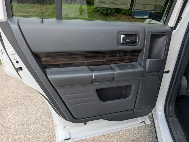 Used 2019 Ford Flex SEL w/ Equipment Group 202A FWD image 32