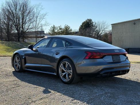 Used 2024 Audi e-tron GT Prestige w/ Prestige Package image 3